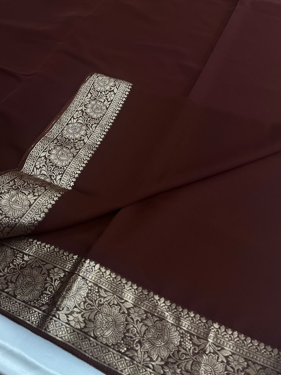 Kiara - Chiffon Saree with Banarasi Borders