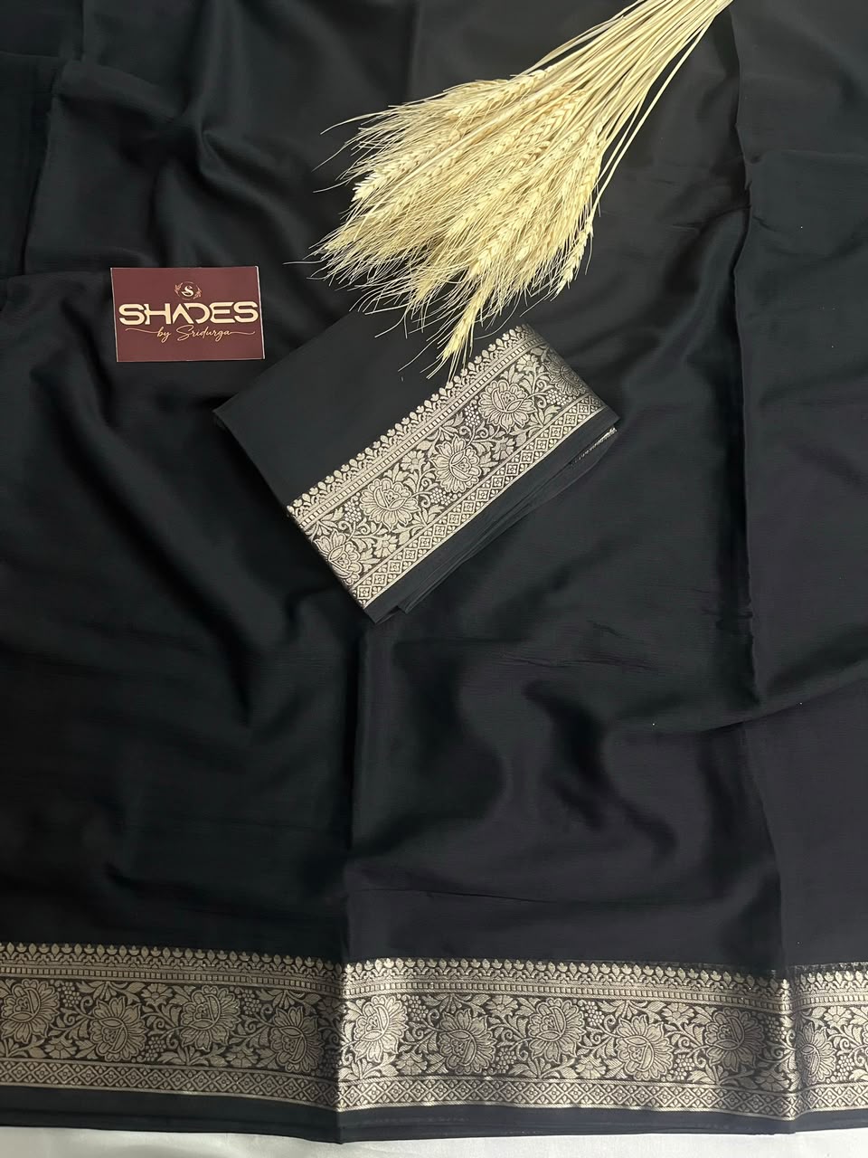 Kiara - Chiffon Saree with Banarasi Borders