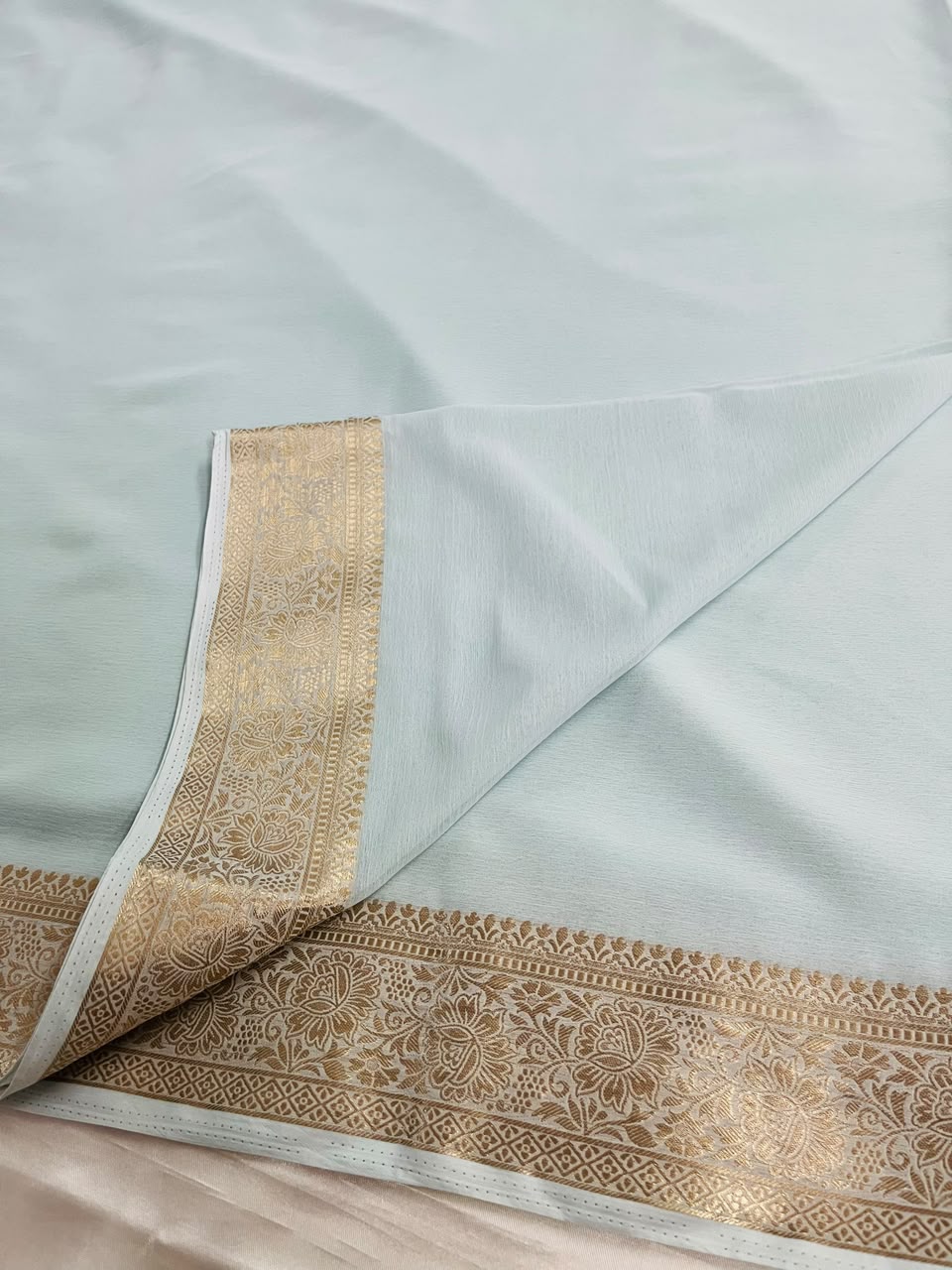 Kiara - Chiffon Saree with Banarasi Borders