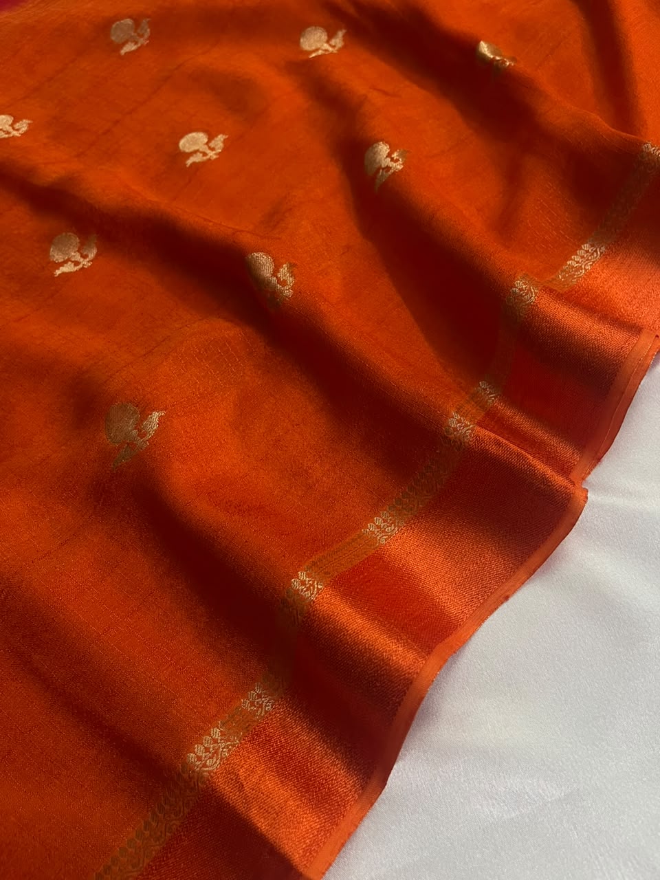 Dahlia (Double Color)- Khadi Soft Silk Saree