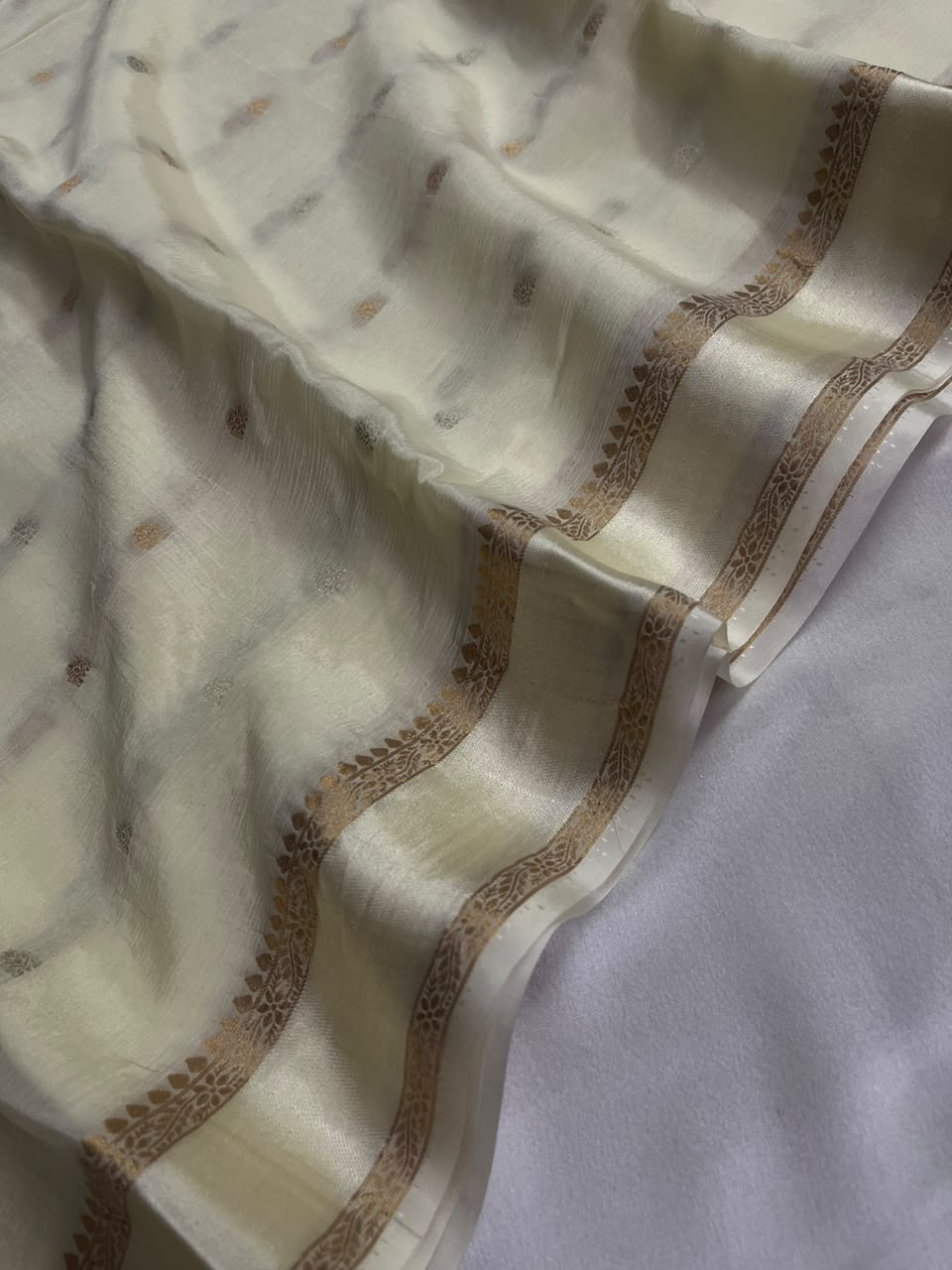 Ivanika - Pure Viscose Chinnon