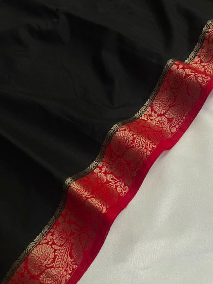 Dhrithi (contrast) - Jute Soft Silk Sarees
