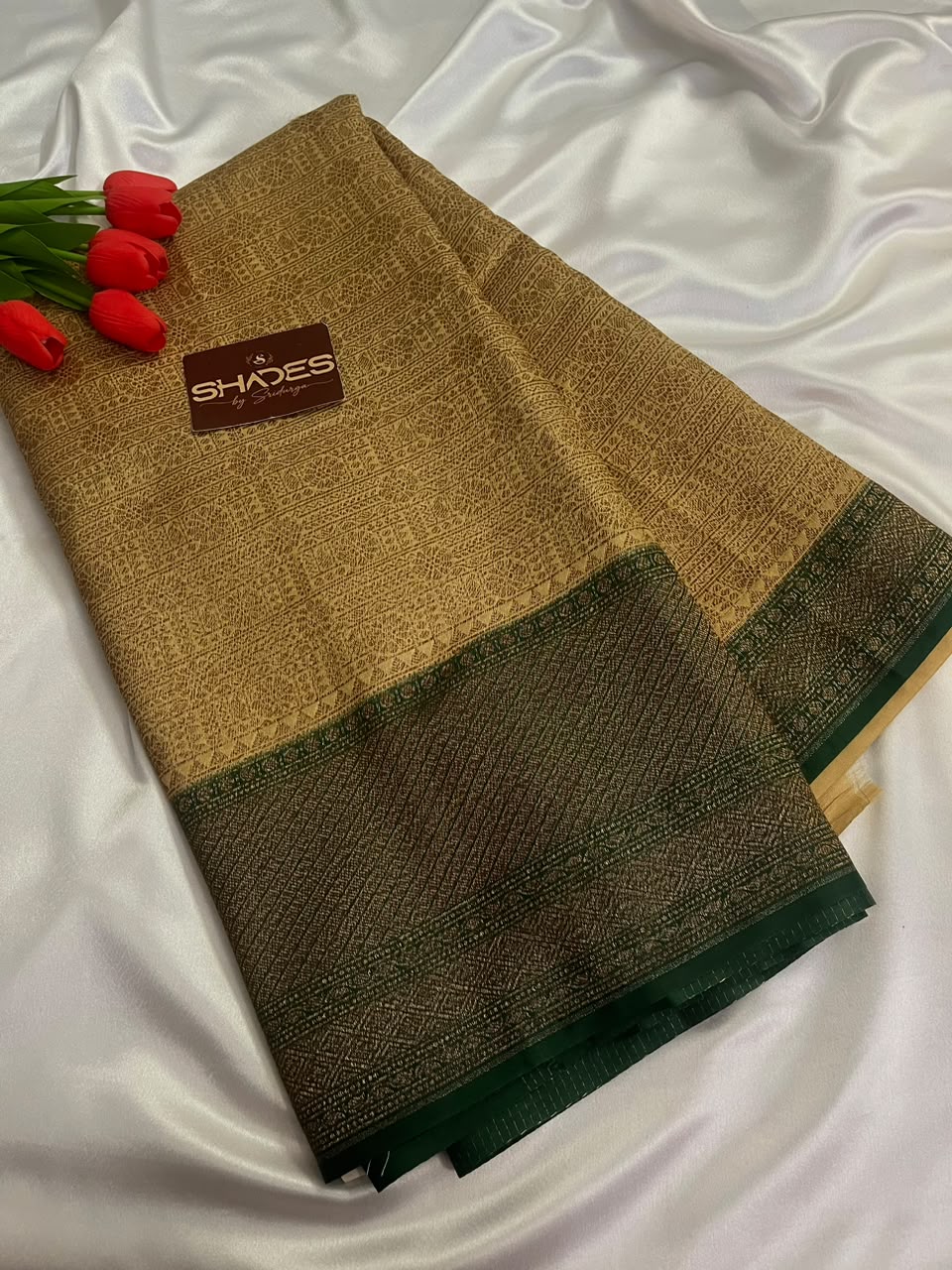 Kalyani - Premium Banarasi Heavy Brocade Saree