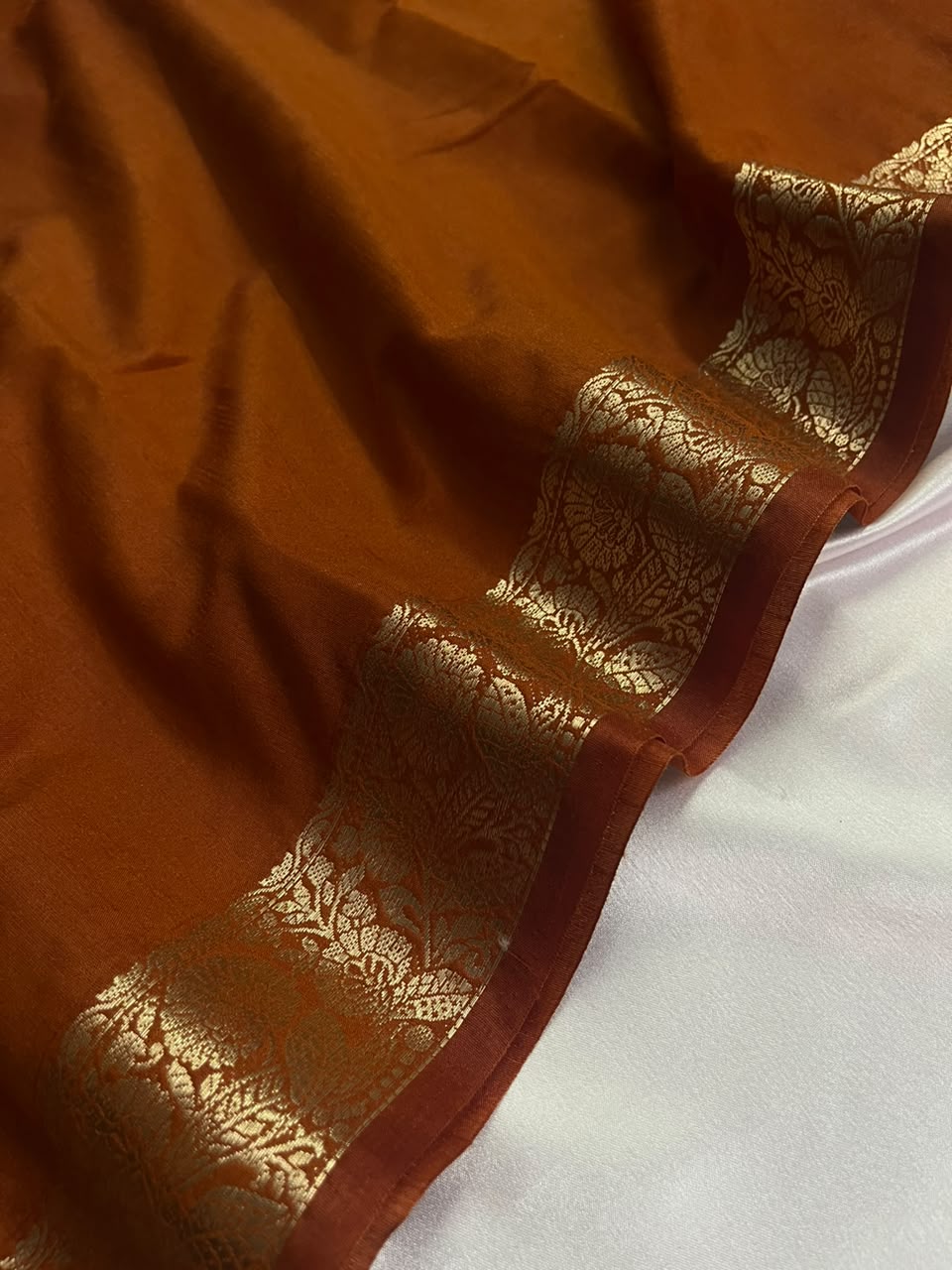 Dhrithi (self) - Jute Soft Silk Sarees