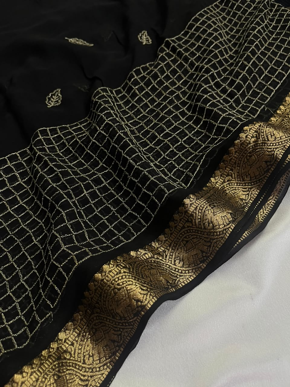 Anvika - Premium Viscose Georgette Saree