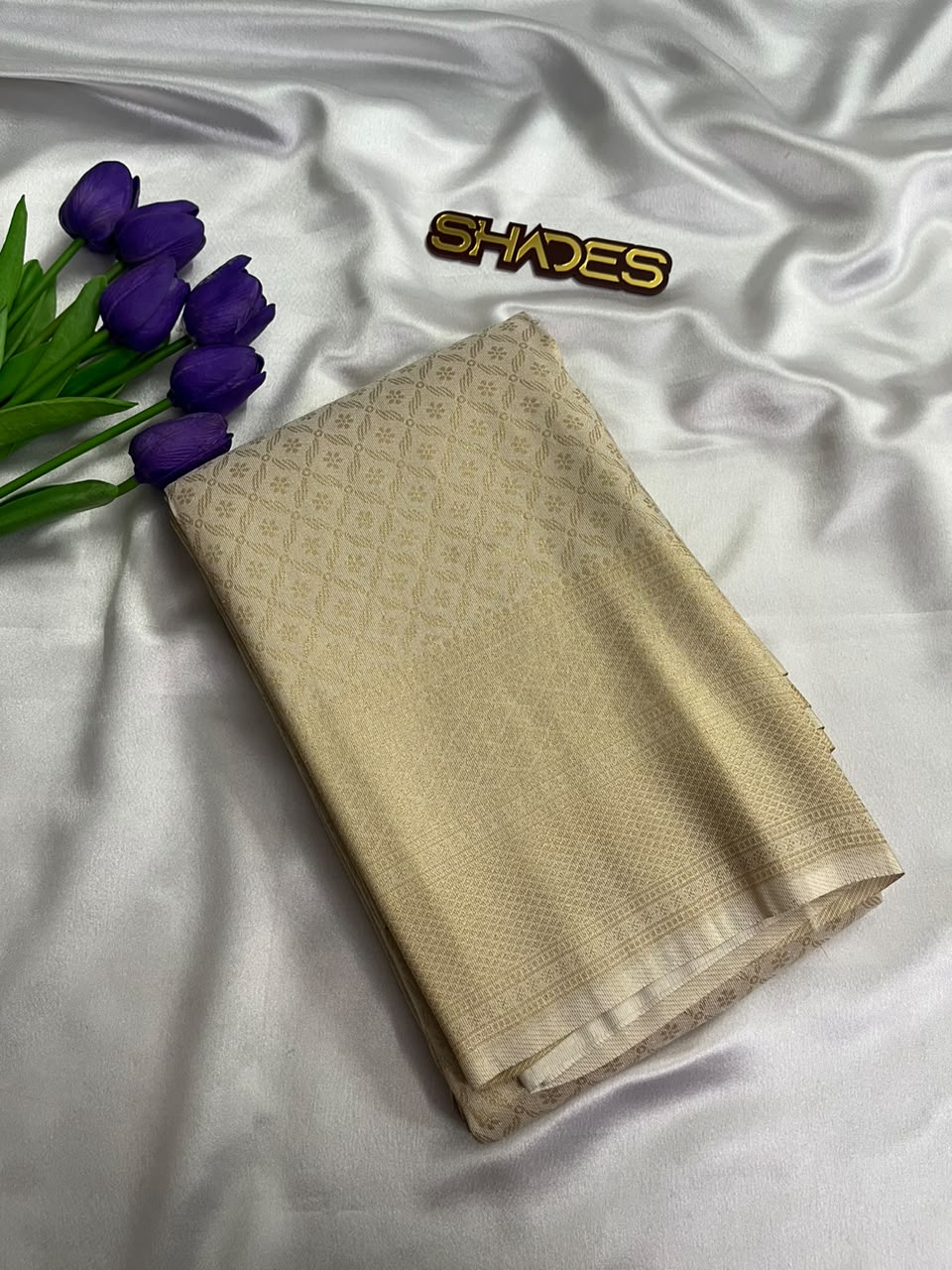 Mrinal - Soft Silk Saree