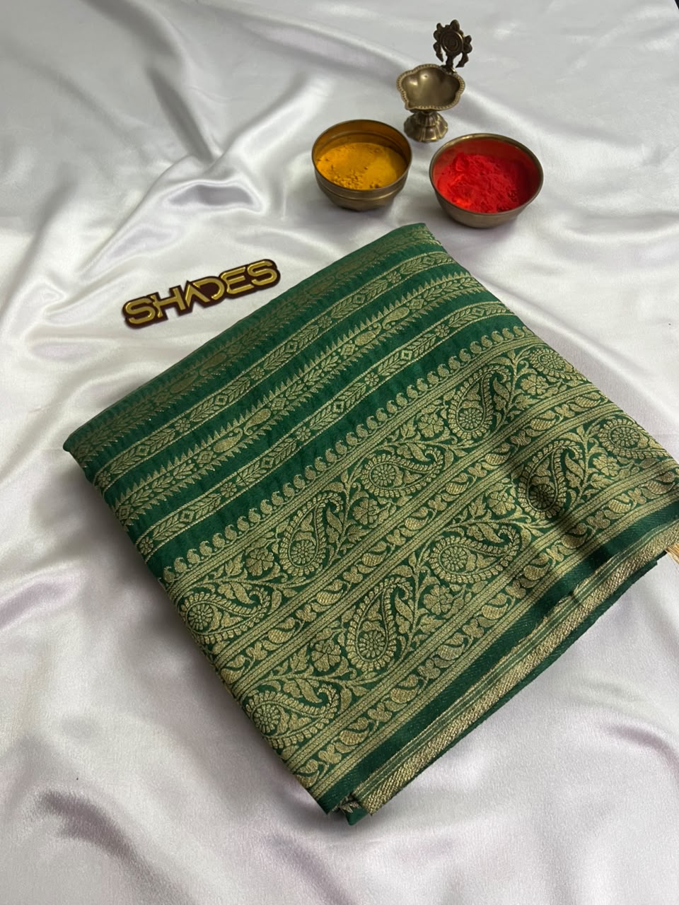 Parvati - Banarasi Saree (Offer Price)
