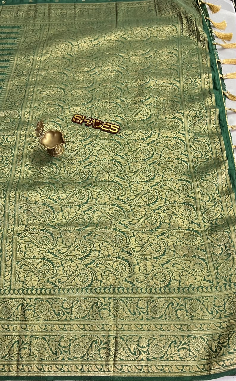 Parvati - Banarasi Saree (Offer Price)