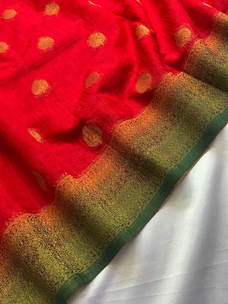 SANARA - Banarasi Georgette Saree