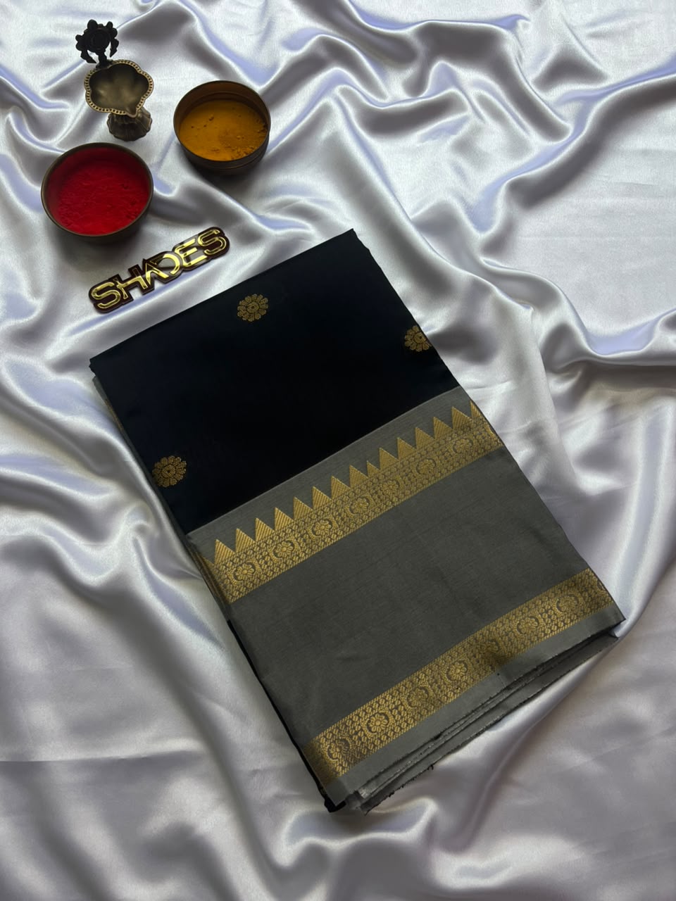 VYSHNAVI - Soft Silk Saree