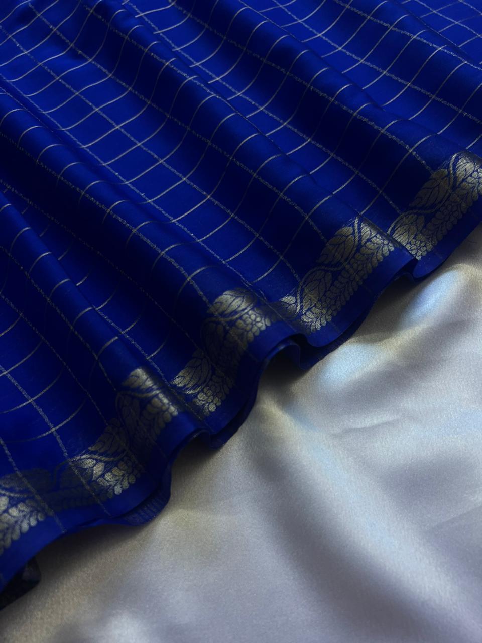 JANVI - Chiffon Saree