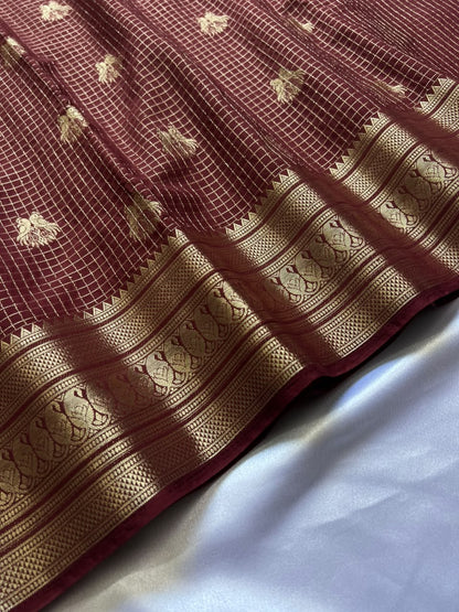 ISHITA - Soft Silk Saree