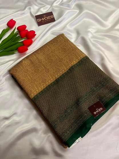 Kalyani - Premium Banarasi Heavy Brocade Saree