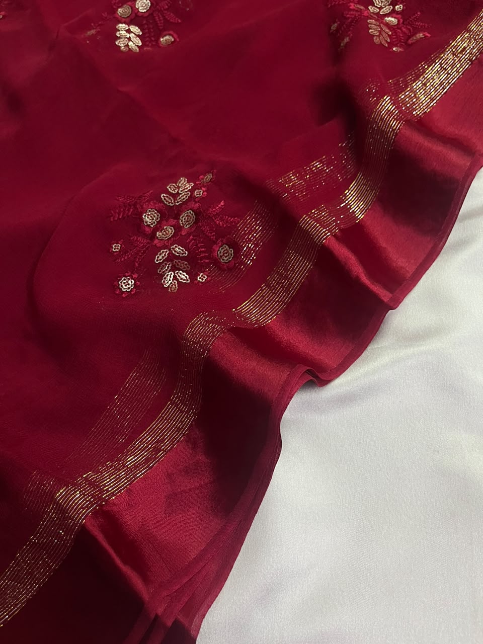 OLIVIA- Viscose Georgette