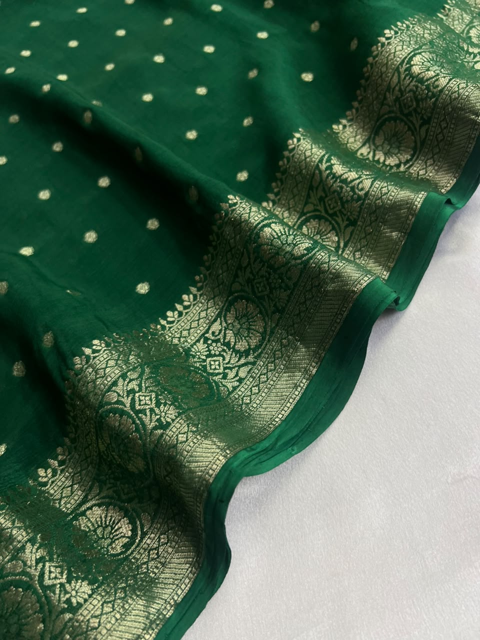 Royal Zari -  Pure Viscose Chinnon