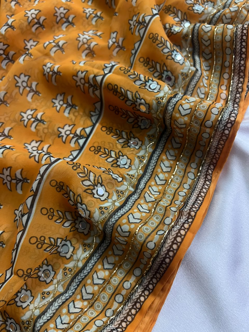 Naira - Viscose Georgette Saree