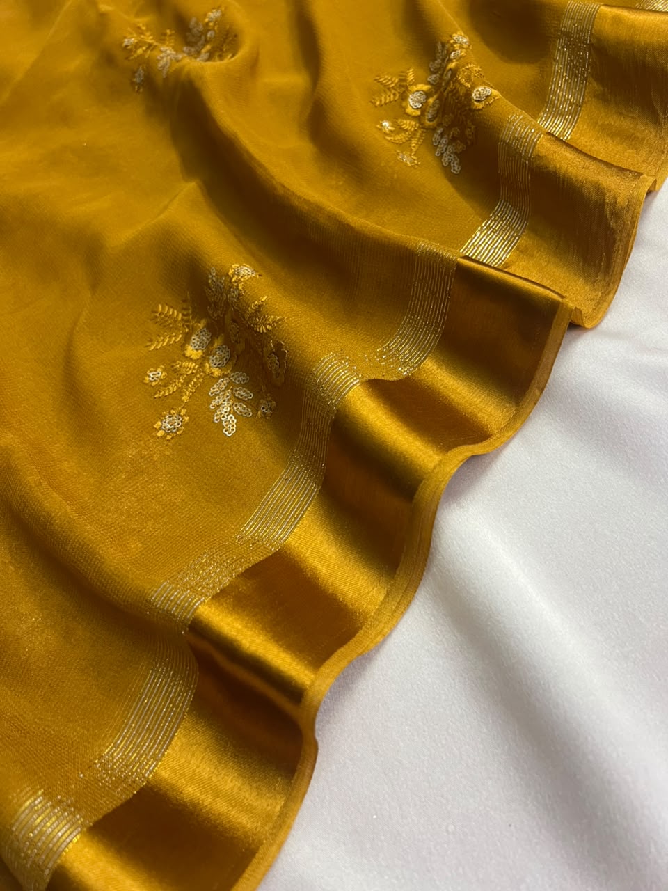 OLIVIA- Viscose Georgette