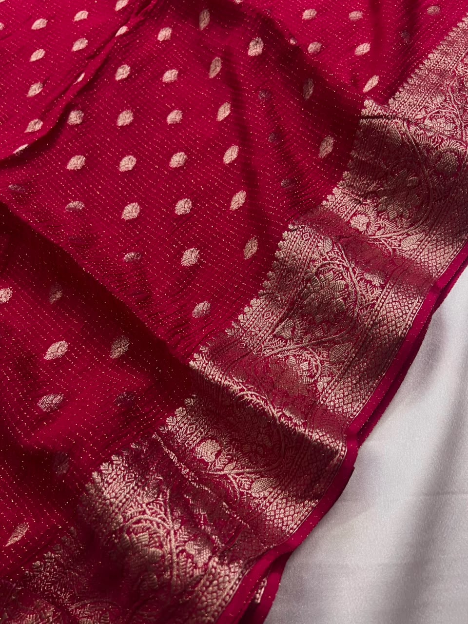 Saanvi - Pure Viscose Chinnon