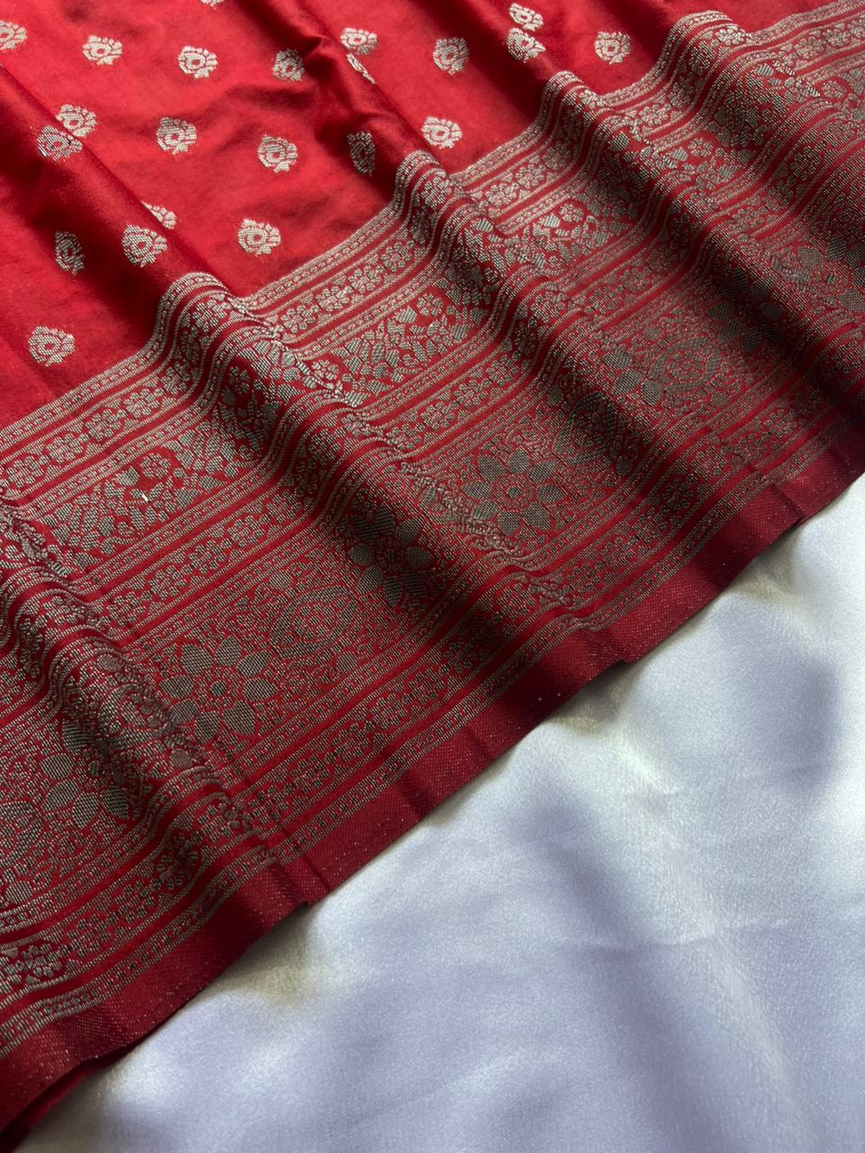 THANIMA - Soft Silk Saree
