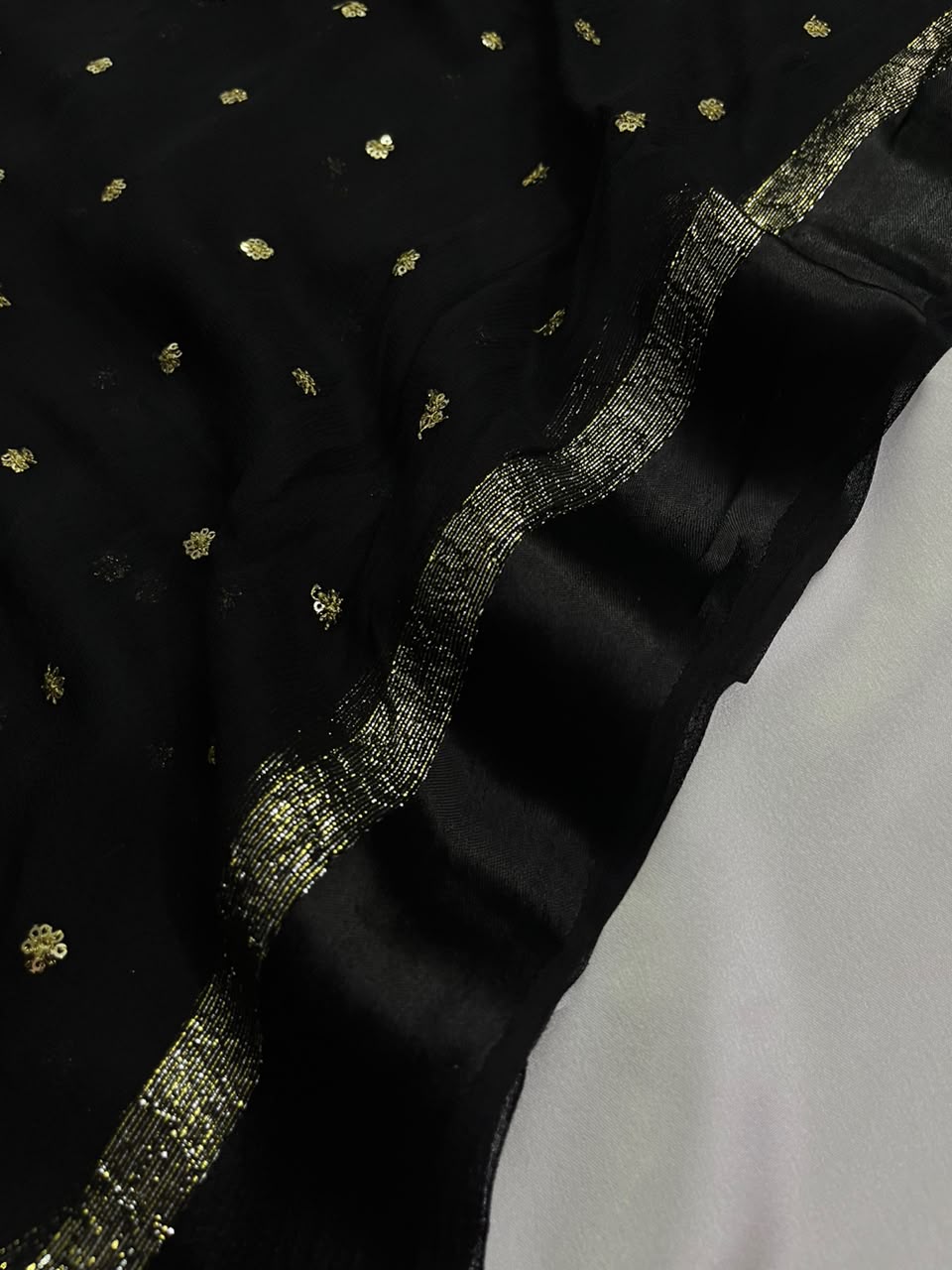BELLA - Viscose Georgette Saree